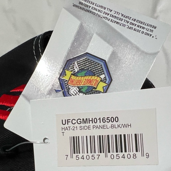 NEW UFC Ultiman Black Baseball Cap with Red Logo Adjustable NWT - Picture 7 of 7